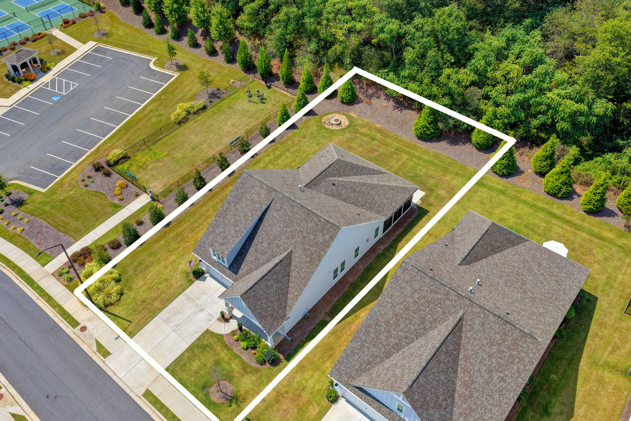  Active Adult Nearly-new Ranch Home in the Heart of Hickory Flat Area of Canton - 物件實景