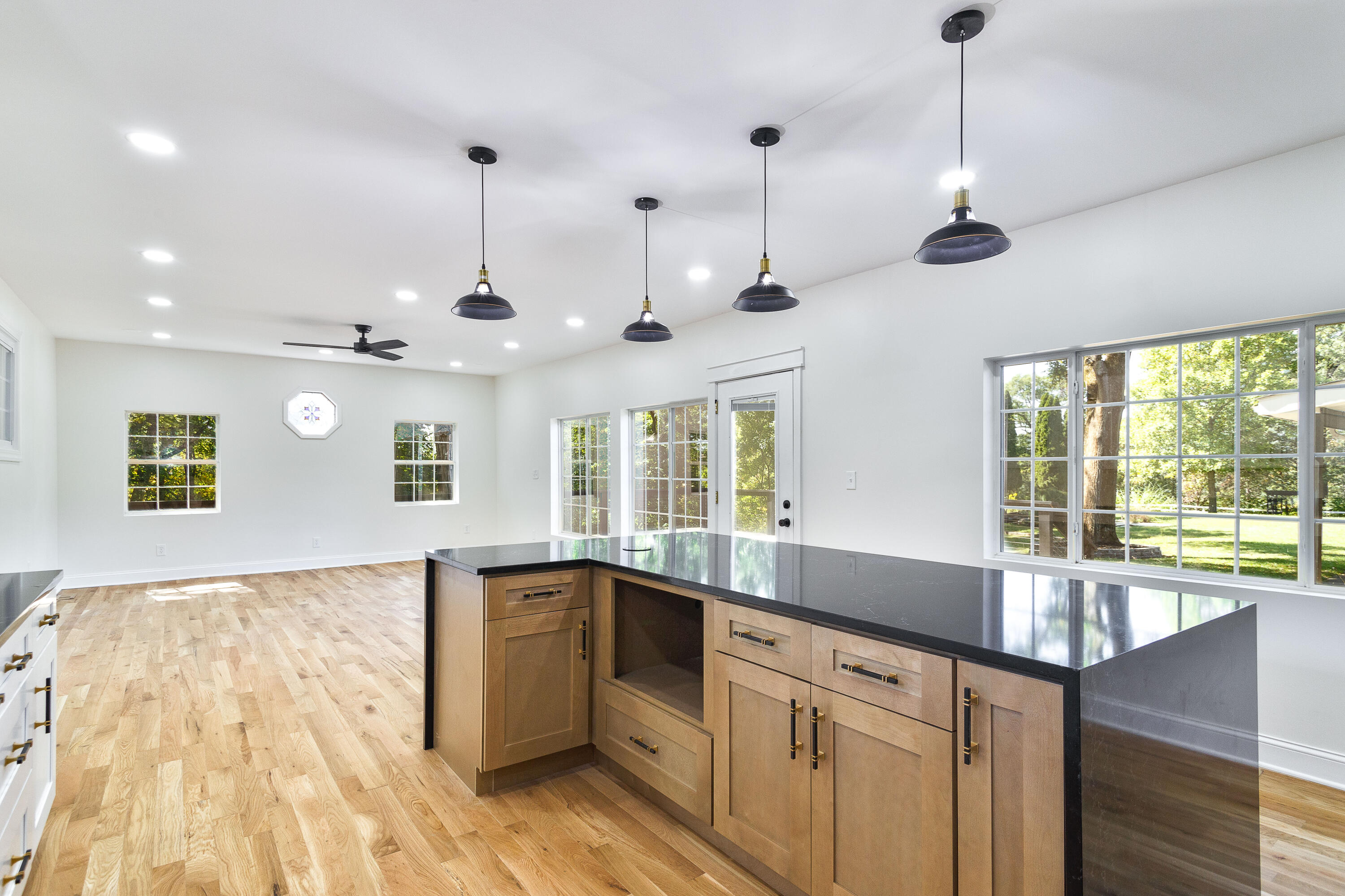 Crown Point, Indiana, 46307, United States, 3 Bedrooms Bedrooms, ,4 BathroomsBathrooms,Residential,For Sale,1989719