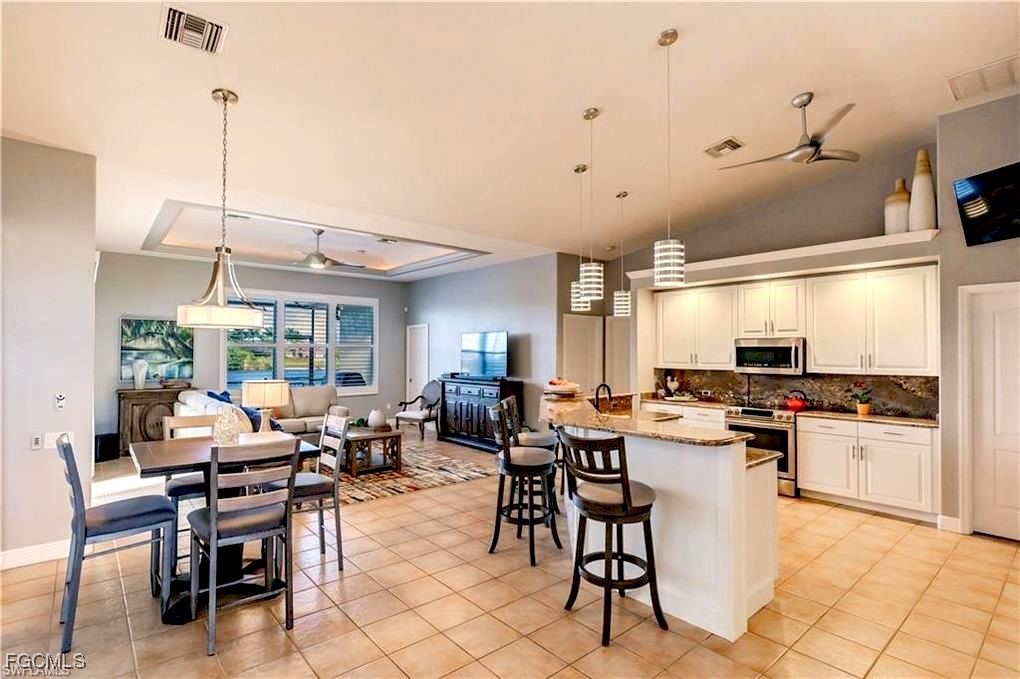 Cape Coral, Florida, 33914, United States, 4 Bedrooms Bedrooms, ,3 BathroomsBathrooms,Residential,For Sale,1926327