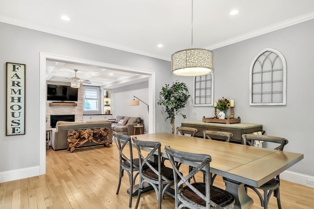 Bedford, Massachusetts, 01730, United States, 5 Bedrooms Bedrooms, ,5 BathroomsBathrooms,Residential,For Sale,1940656
