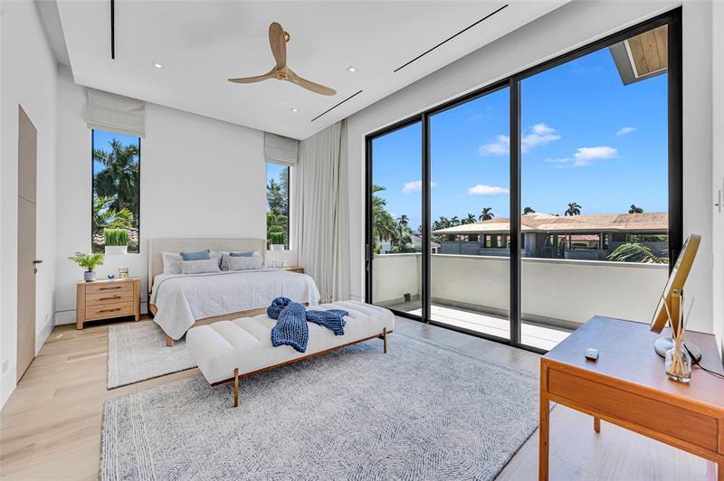 Fort Lauderdale, Florida, 33301, United States, 5 Bedrooms Bedrooms, ,8 BathroomsBathrooms,Residential,For Sale,1971363