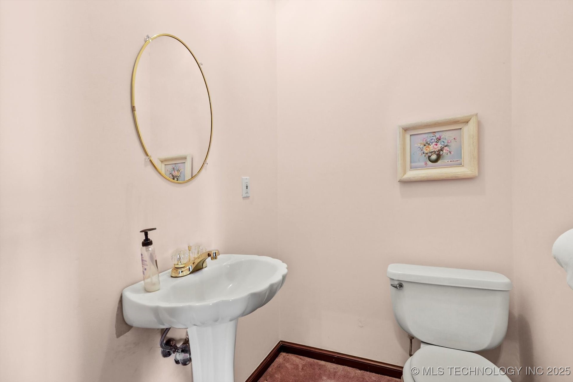 Jenks, Oklahoma, 74037, United States, 4 Bedrooms Bedrooms, ,5 BathroomsBathrooms,Residential,For Sale,1840123