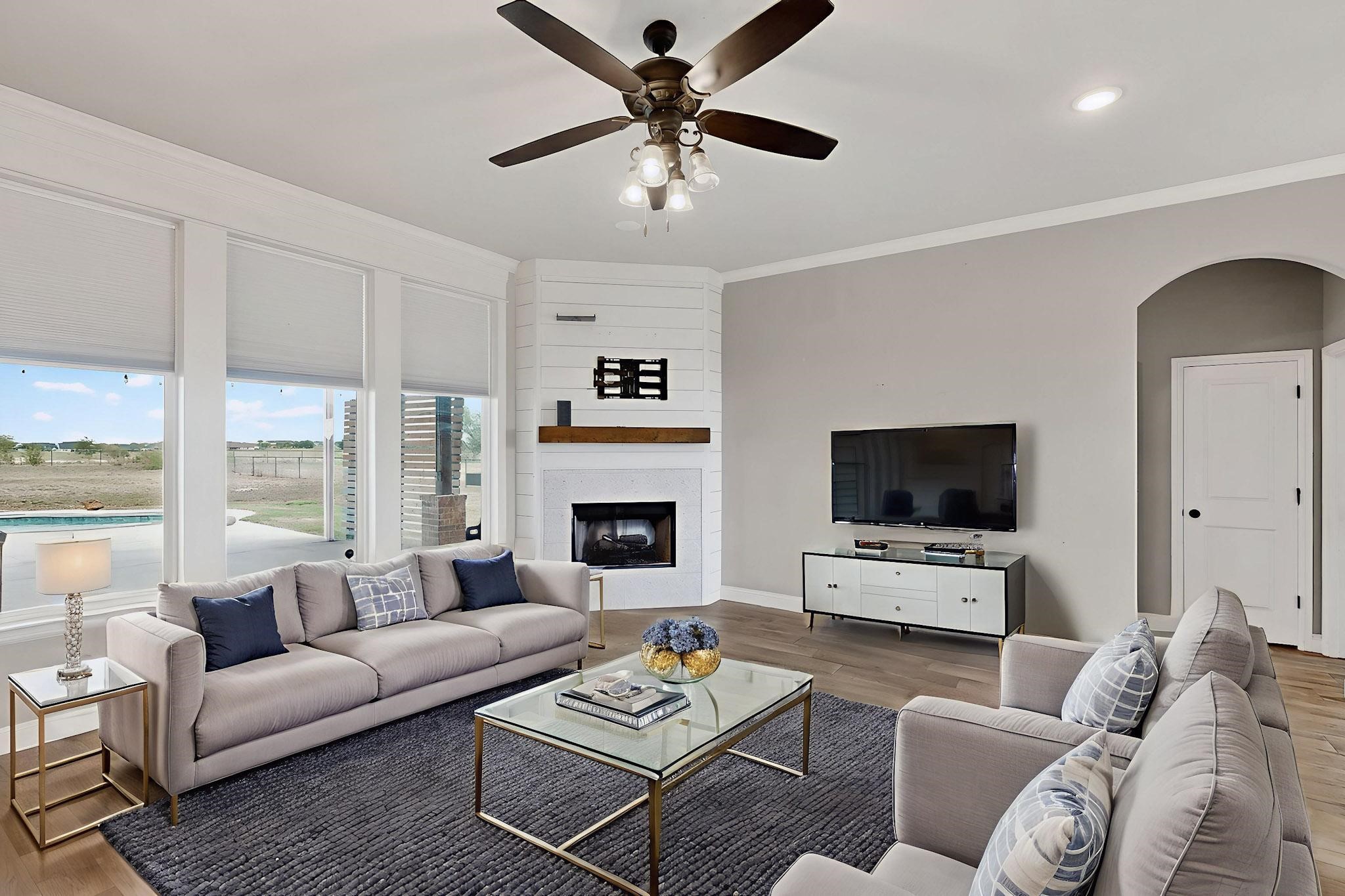 Godley, Texas, 76044, United States, 4 Bedrooms Bedrooms, ,3 BathroomsBathrooms,Residential,For Sale,1956819