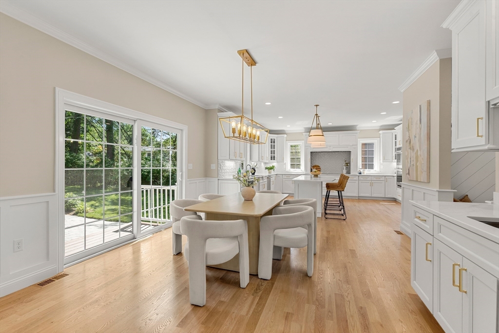 Lexington, Massachusetts, 02420, United States, 5 Bedrooms Bedrooms, ,8 BathroomsBathrooms,Residential,For Sale,1932093