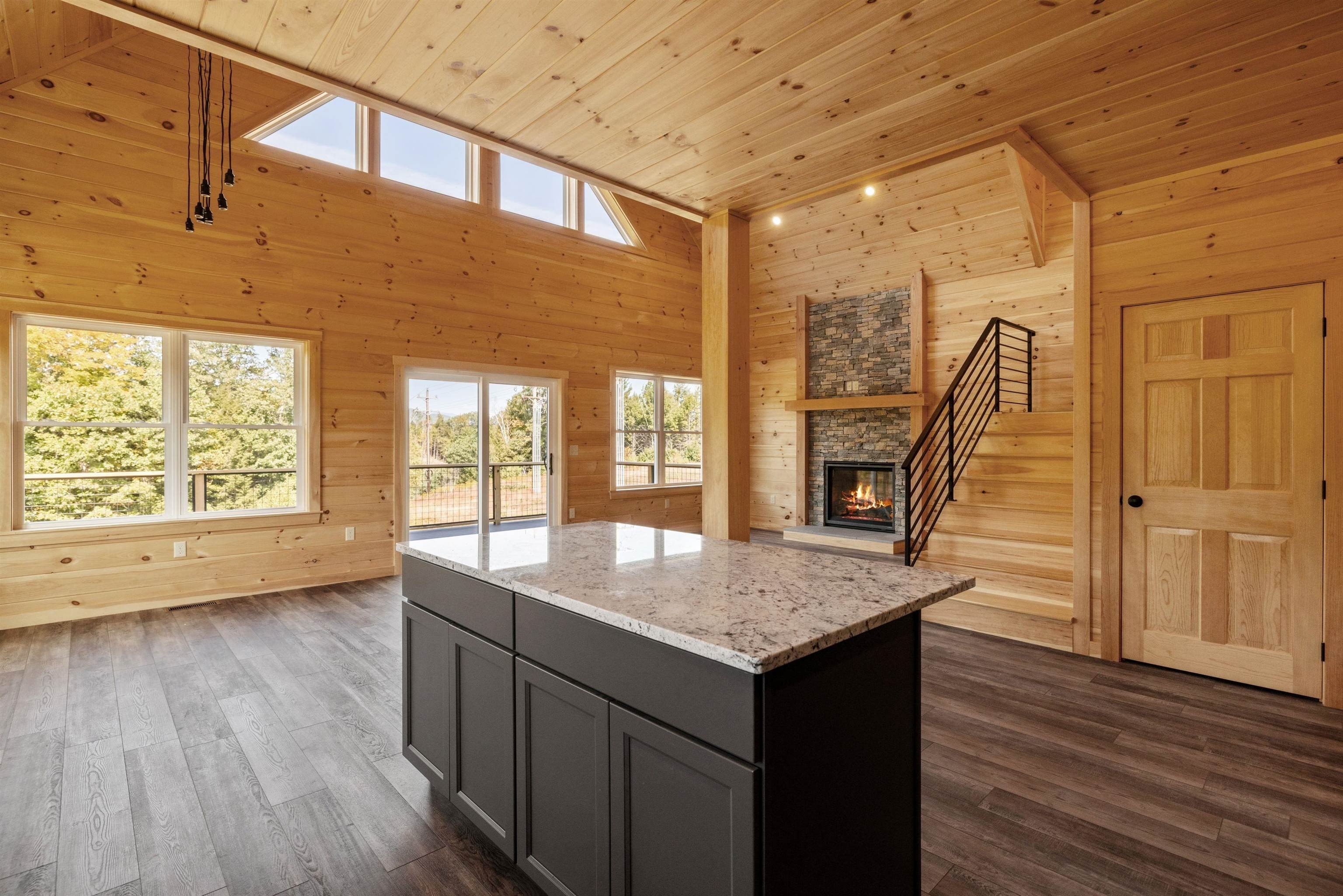 Thornton, New Hampshire, 03285, United States, 3 Bedrooms Bedrooms, ,3 BathroomsBathrooms,Residential,For Sale,1974292