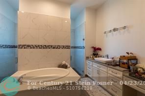 Okeechobee, Florida, 34972, United States, ,Residential,For Sale,1780804