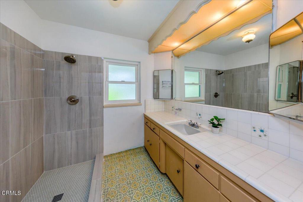 South Pasadena, California, 91030, United States, 2 Bedrooms Bedrooms, ,1 BathroomBathrooms,Residential,For Sale,1974282