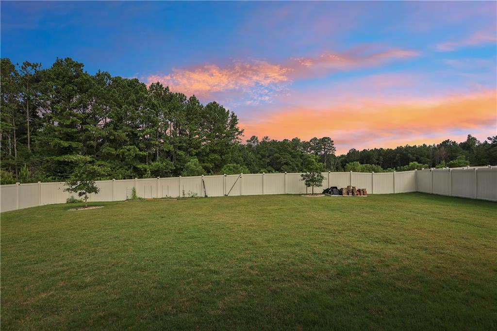 Mcdonough, Georgia, 30252, United States, 5 Bedrooms Bedrooms, ,3 BathroomsBathrooms,Residential,For Sale,1923116