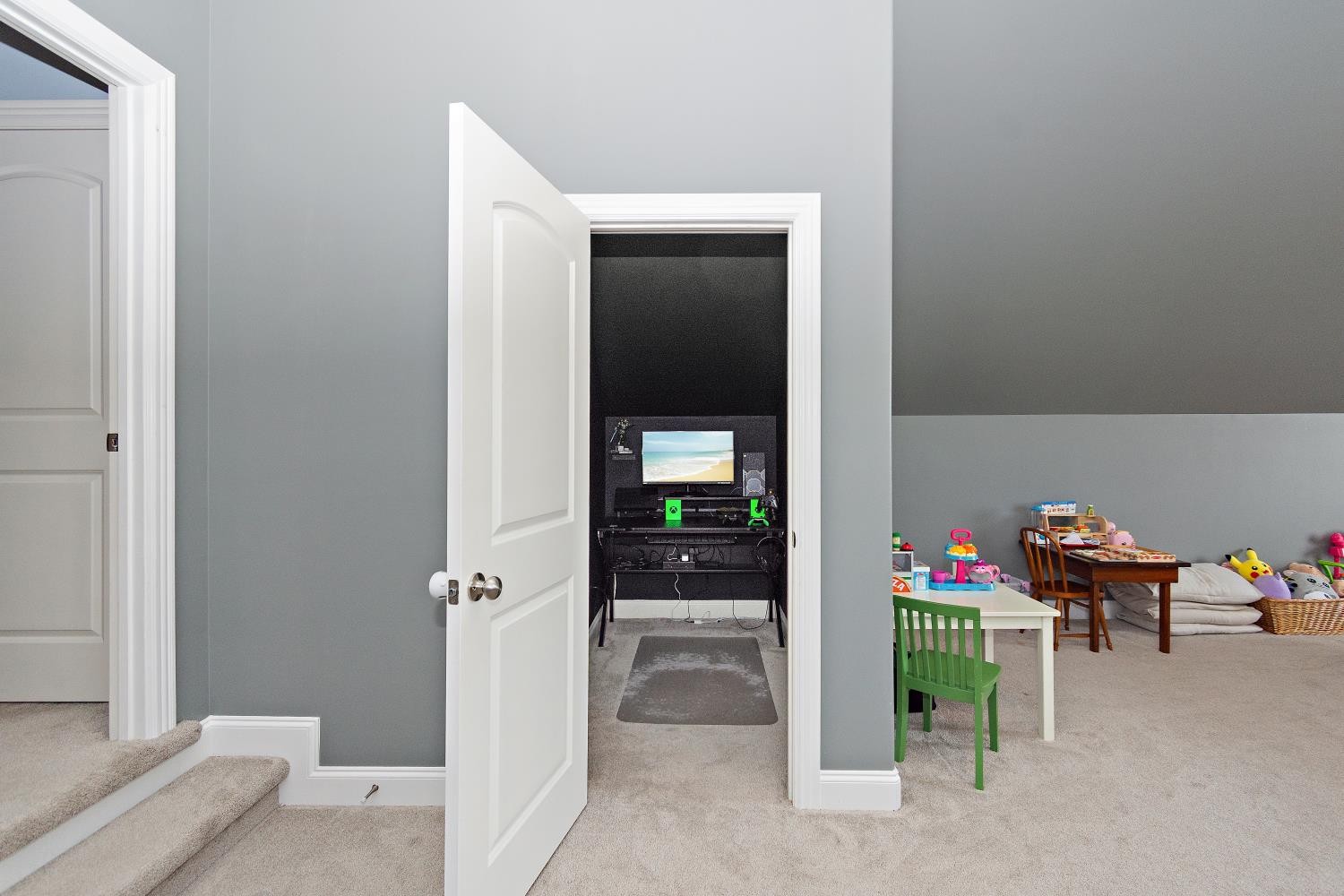 Mount Juliet, Tennessee, 37122, United States, 4 Bedrooms Bedrooms, ,3 BathroomsBathrooms,Residential,For Sale,1891571