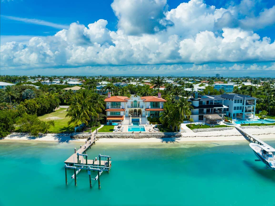 KEY COLONY, Florida, 33051, United States, 4 Bedrooms Bedrooms, ,5 BathroomsBathrooms,Residential,For Sale,1993100