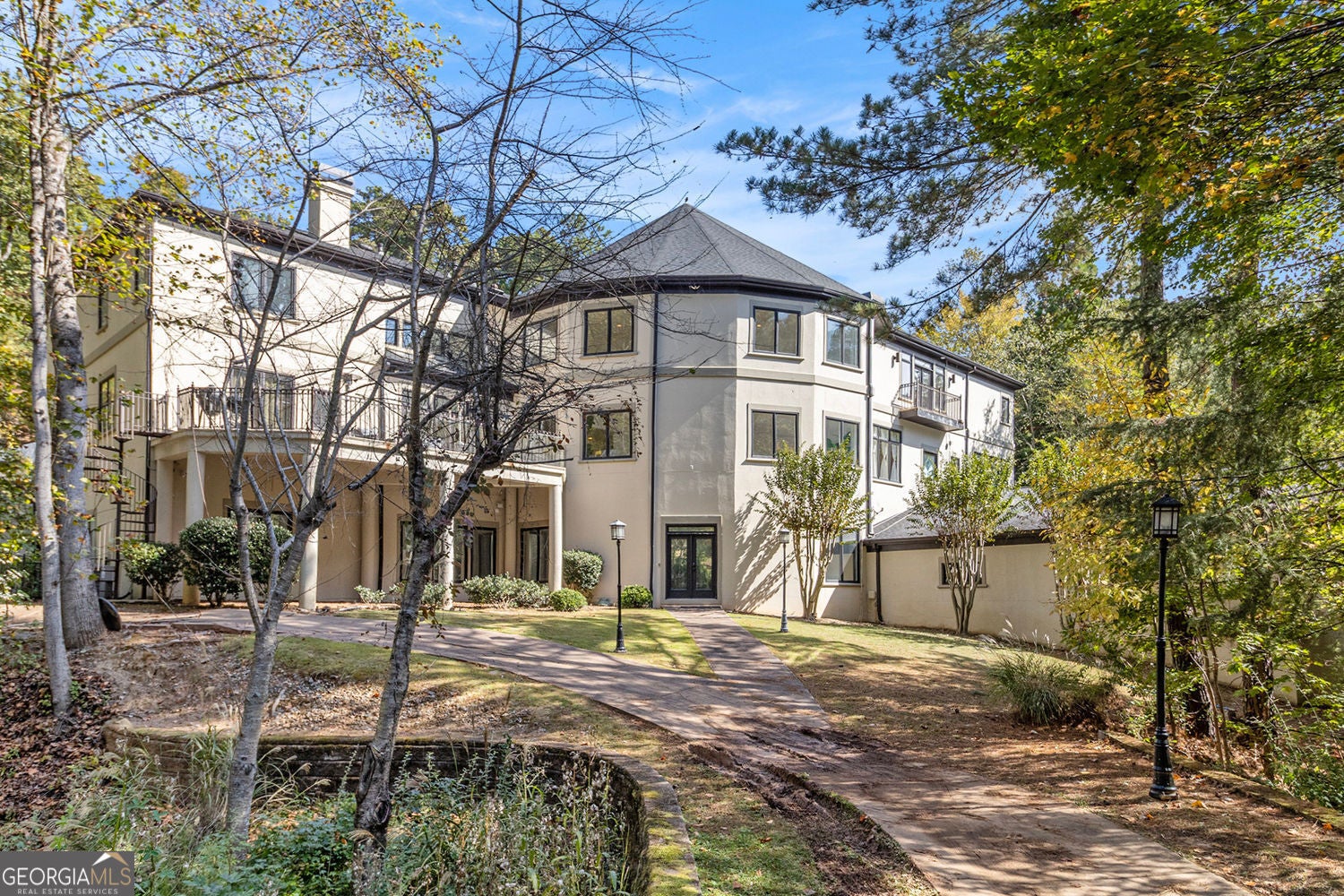 Alpharetta, Georgia, 30022, United States, 7 Bedrooms Bedrooms, ,11 BathroomsBathrooms,Residential,For Sale,1972068