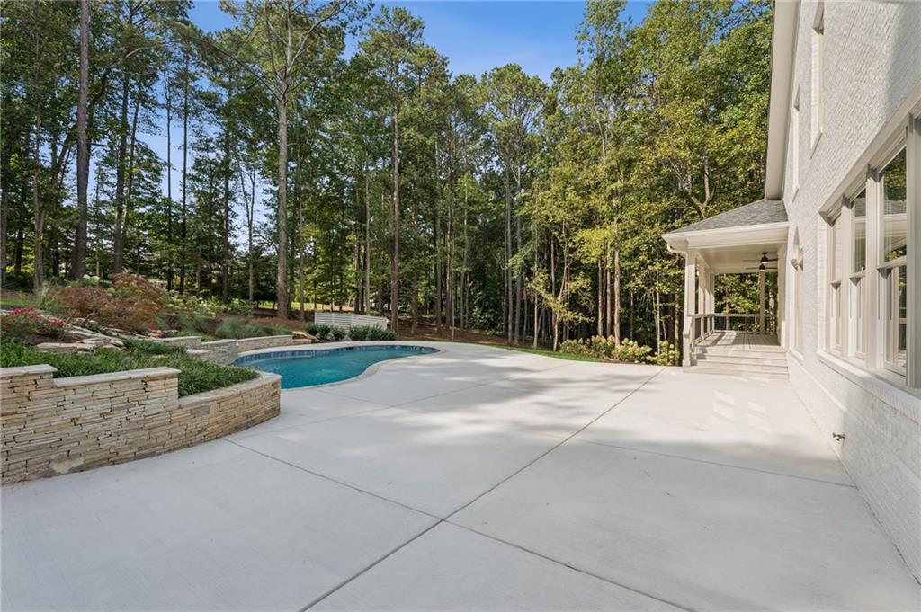 Alpharetta, Georgia, 30004, United States, 5 Bedrooms Bedrooms, ,7 BathroomsBathrooms,Residential,For Sale,1978962