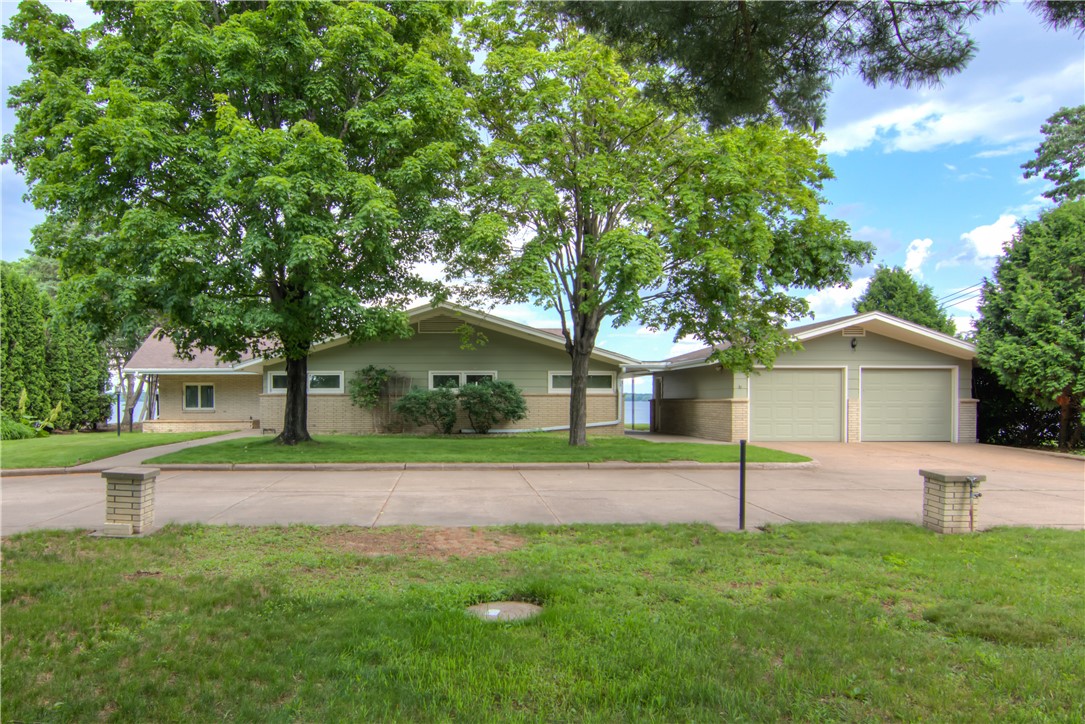 Chippewa Falls, Wisconsin, 54729, United States, 3 Bedrooms Bedrooms, ,3 BathroomsBathrooms,Residential,For Sale,1977760