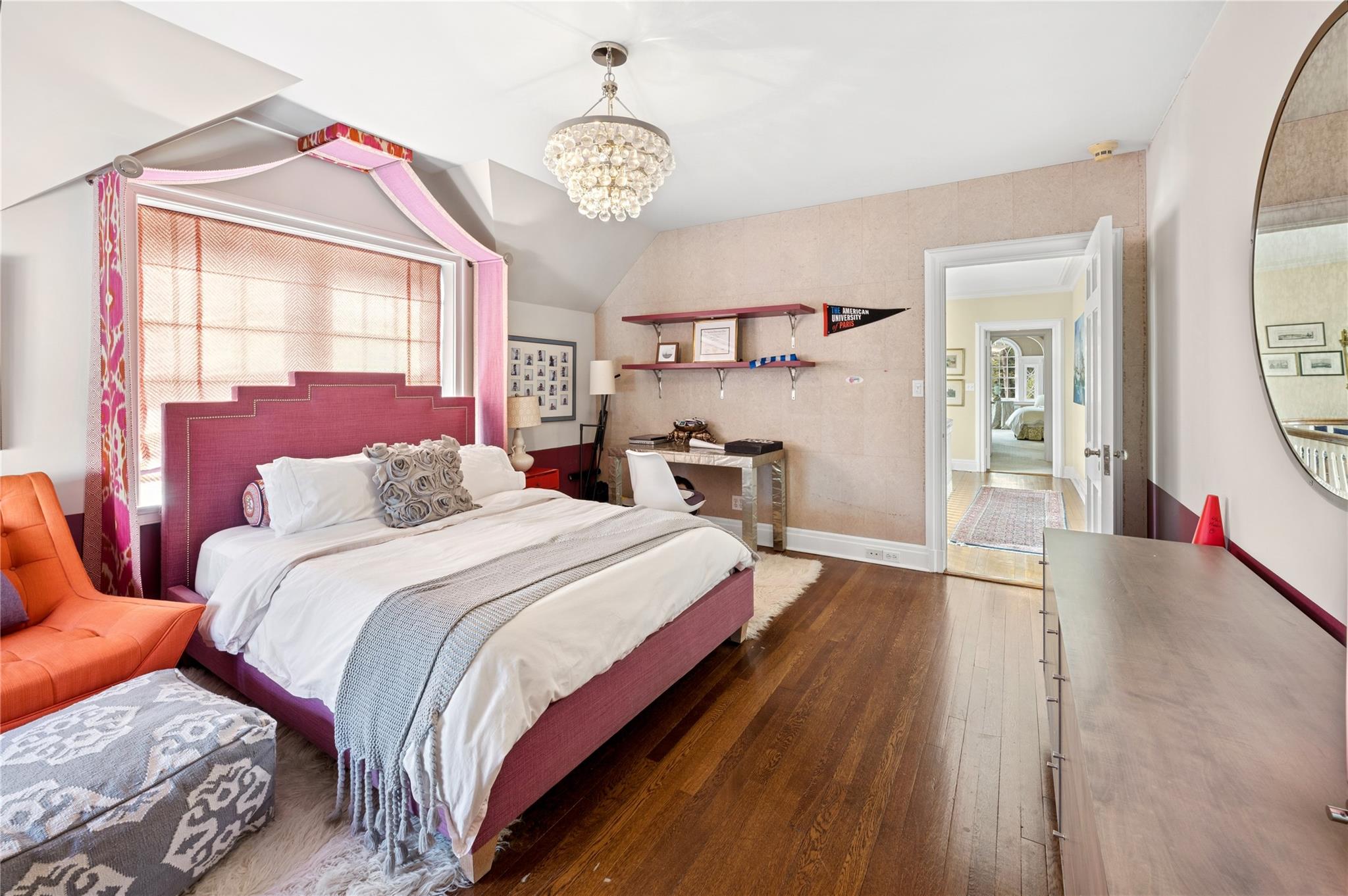 Bronxville, New York, 10708, United States, 5 Bedrooms Bedrooms, ,6 BathroomsBathrooms,Residential,For Sale,1732022
