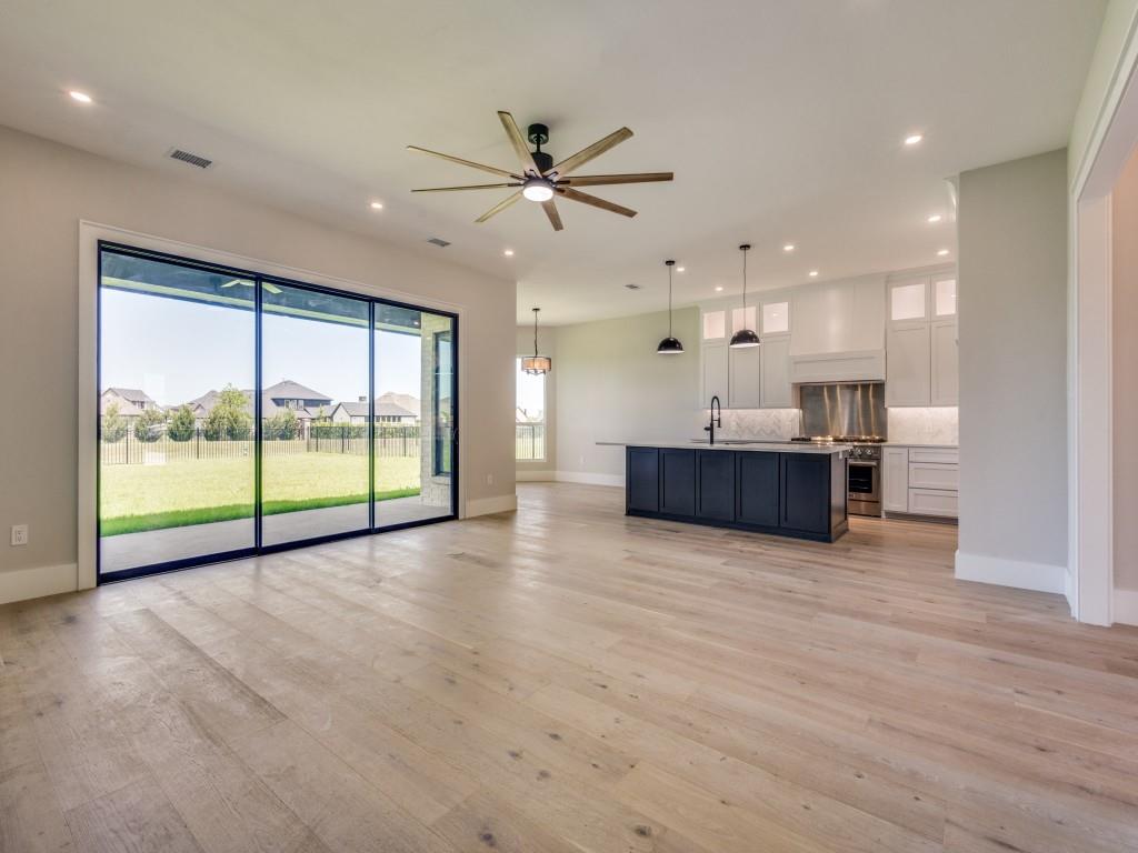 Gunter, Texas, 75058, United States, 5 Bedrooms Bedrooms, ,4 BathroomsBathrooms,Residential,For Sale,1925272