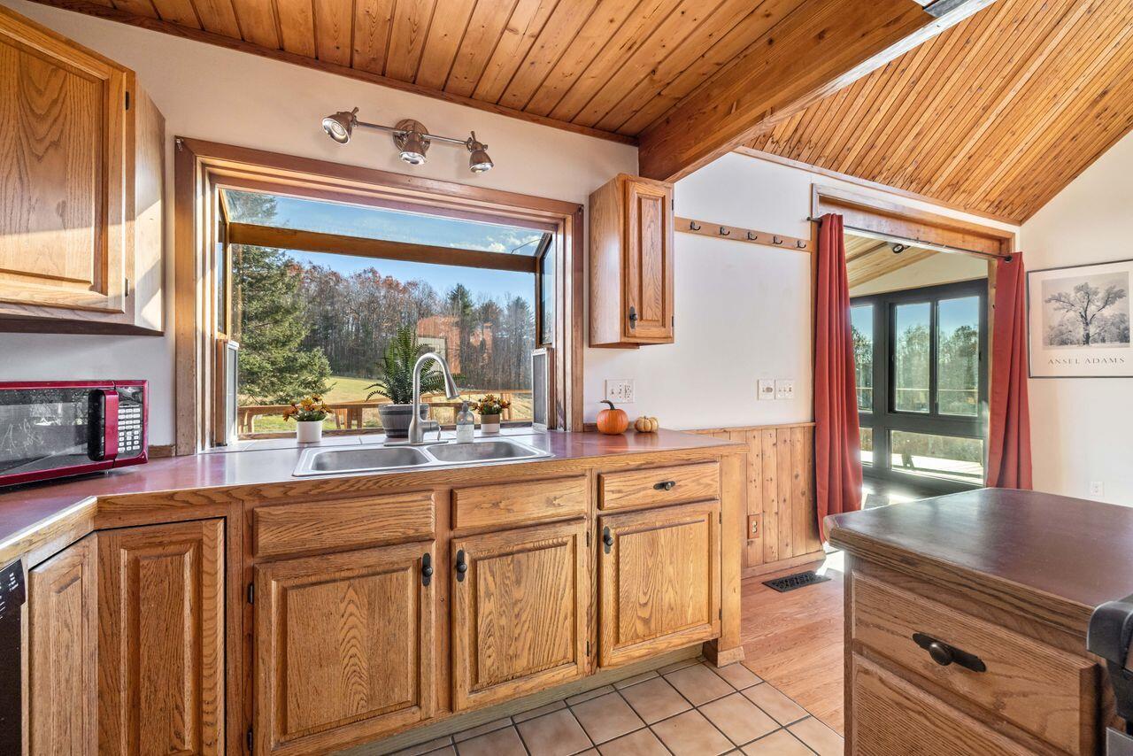 Harrison, Maine, 04040, United States, 3 Bedrooms Bedrooms, ,3 BathroomsBathrooms,Residential,For Sale,1991420