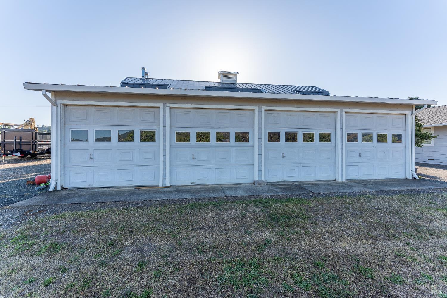 Redwood Valley, California, 954470, United States, 4 Bedrooms Bedrooms, ,3 BathroomsBathrooms,Residential,For Sale,1838105