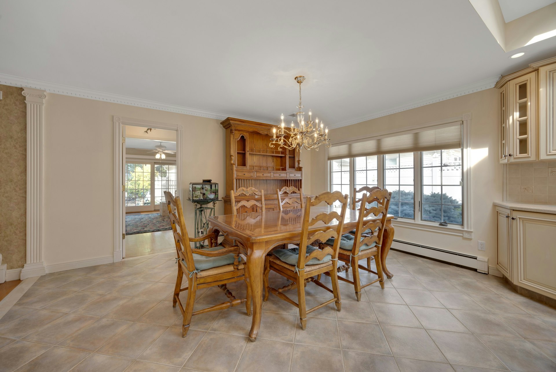  184 West Passaic Ave, Rutherford, NJ 07070 - 物件實景