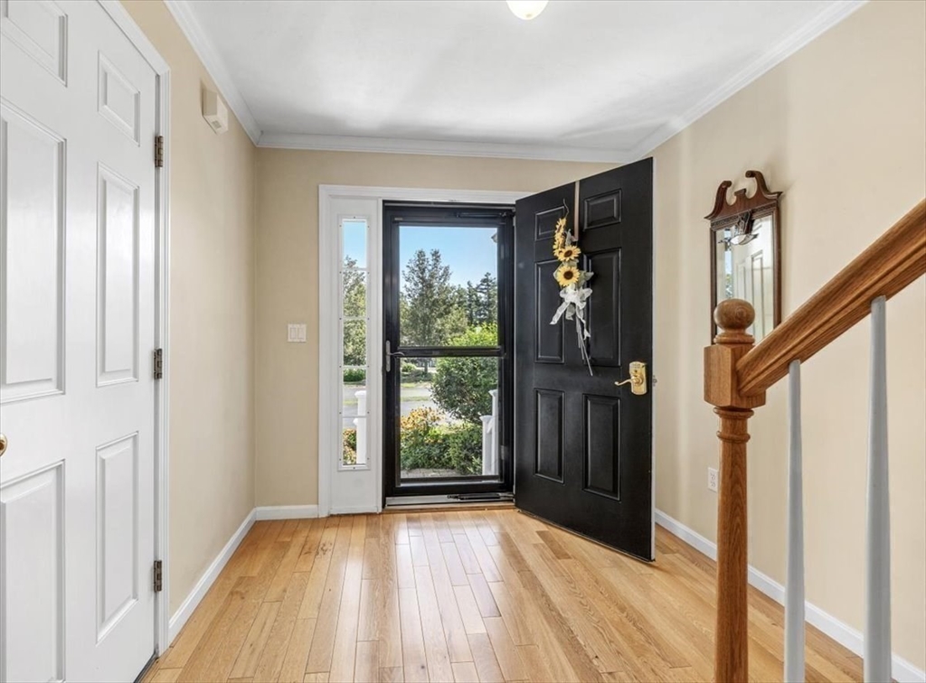 Marshfield, Massachusetts, 02050, United States, 2 Bedrooms Bedrooms, ,3 BathroomsBathrooms,Residential,For Sale,1938601