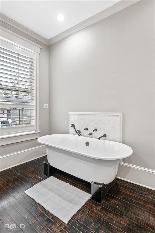 Shreveport, Louisiana, 71104, United States, 4 Bedrooms Bedrooms, ,5 BathroomsBathrooms,Residential,For Sale,1795107