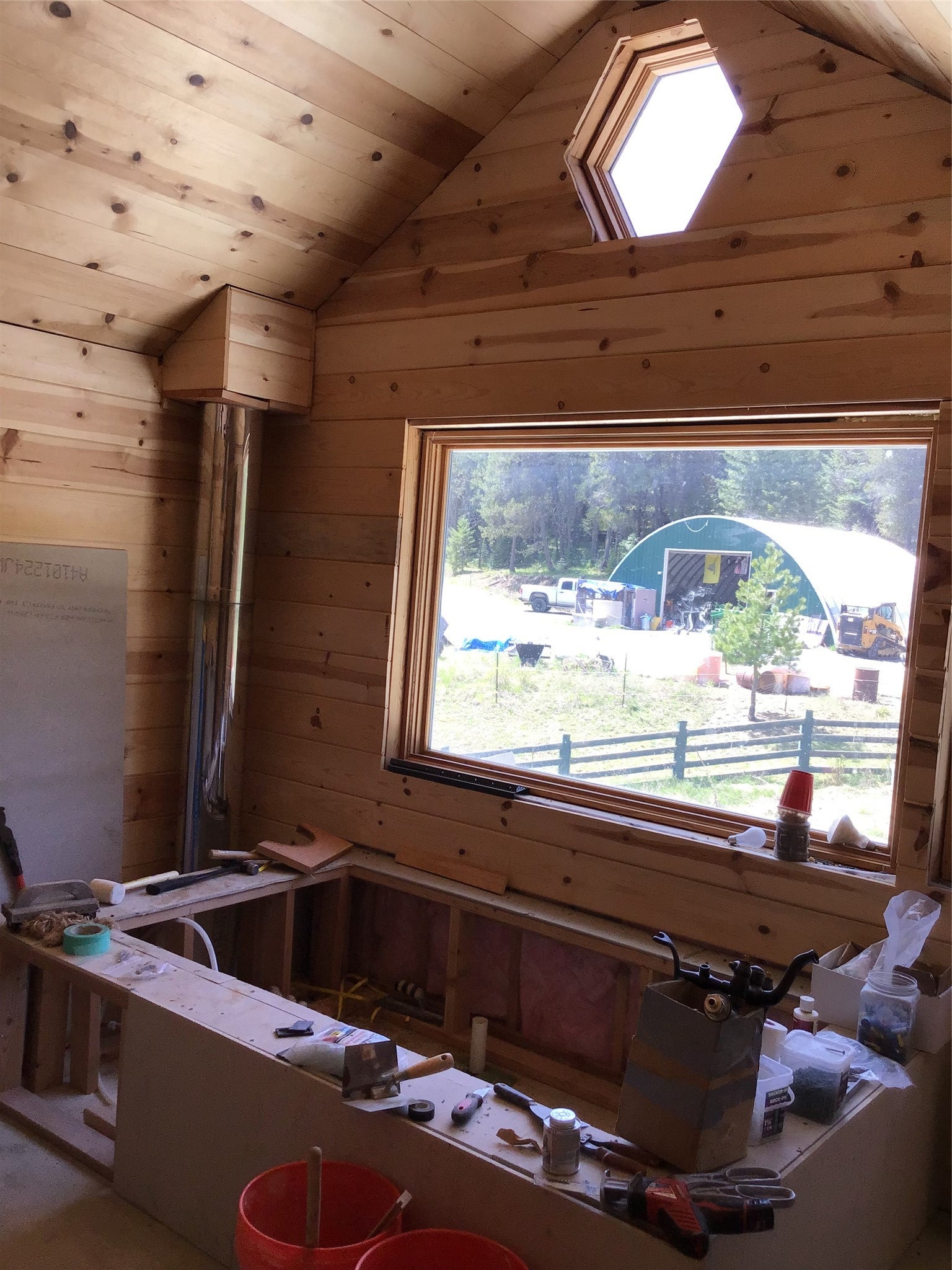 De Borgia, Montana, 59830, United States, 2 Bedrooms Bedrooms, ,1 BathroomBathrooms,Residential,For Sale,1806179