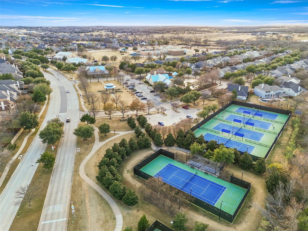 Lantana, Texas, 76226, United States, 4 Bedrooms Bedrooms, ,4 BathroomsBathrooms,Residential,For Sale,2010327