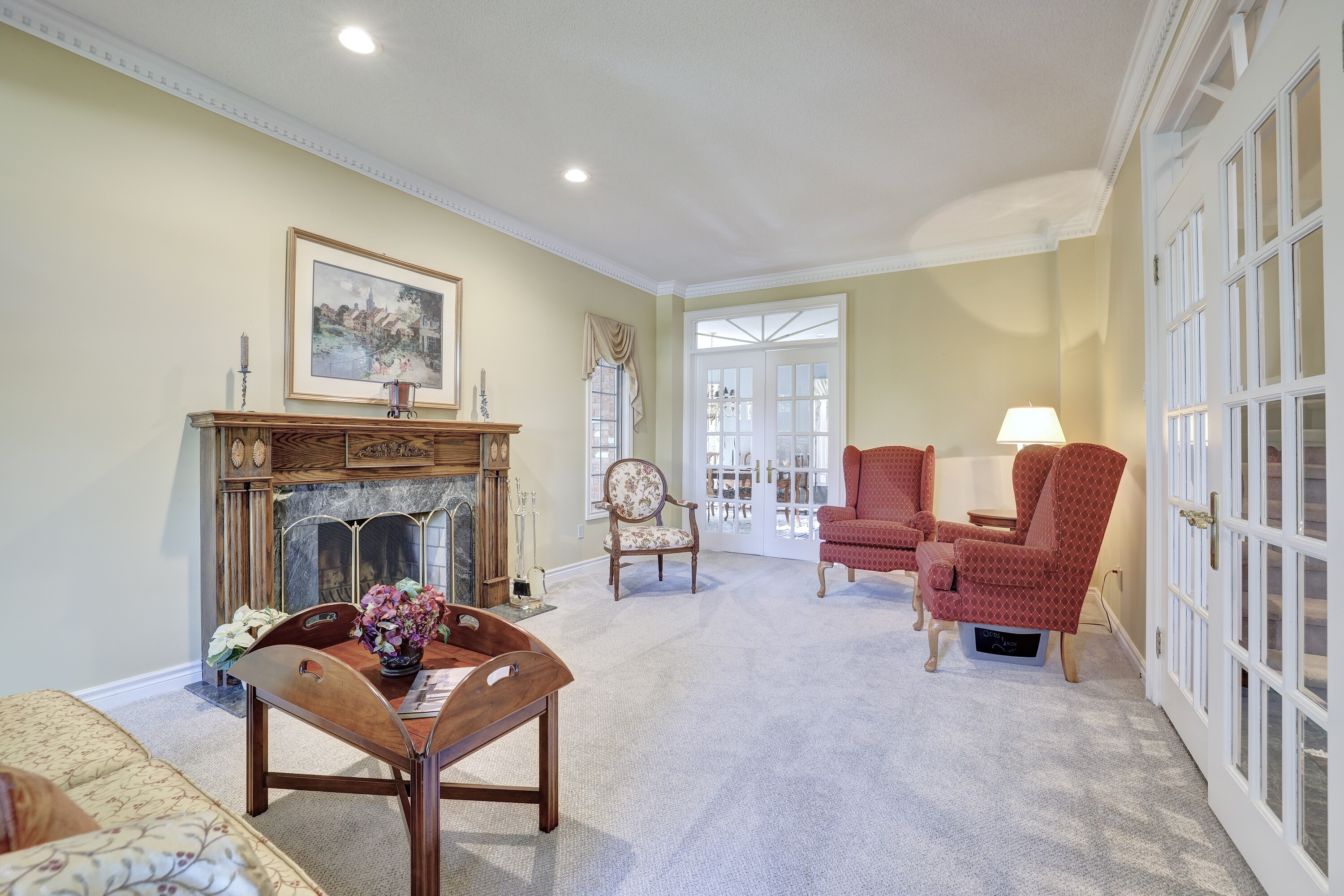 Lorne Park Executive Home - 物件實景