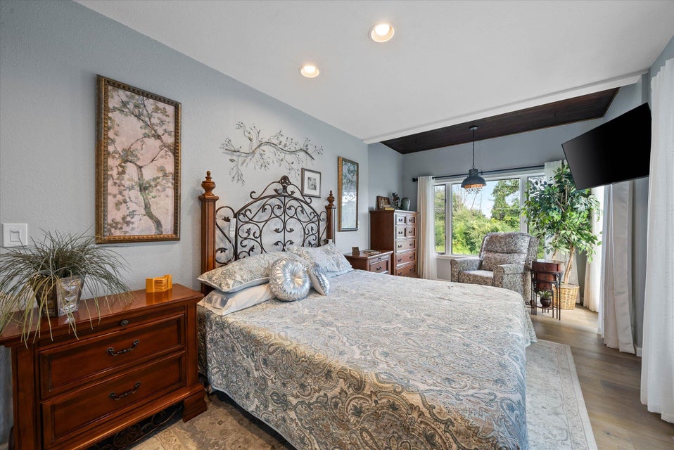 Wilson, Wisconsin, 53070, United States, 4 Bedrooms Bedrooms, ,2 BathroomsBathrooms,Residential,For Sale,1981812