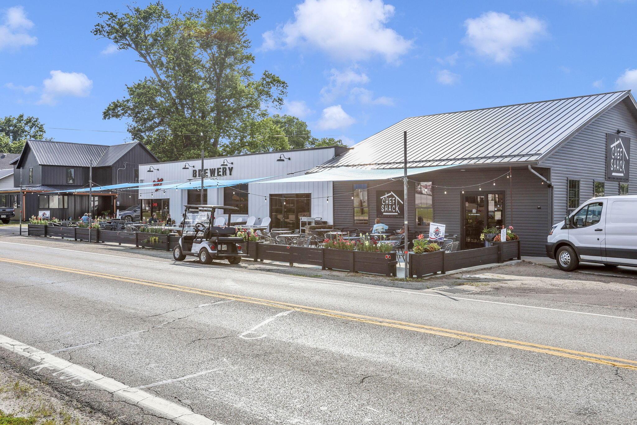 Buckeye Lake, Ohio, 43008, United States, 3 Bedrooms Bedrooms, ,3 BathroomsBathrooms,Residential,For Sale,1975089