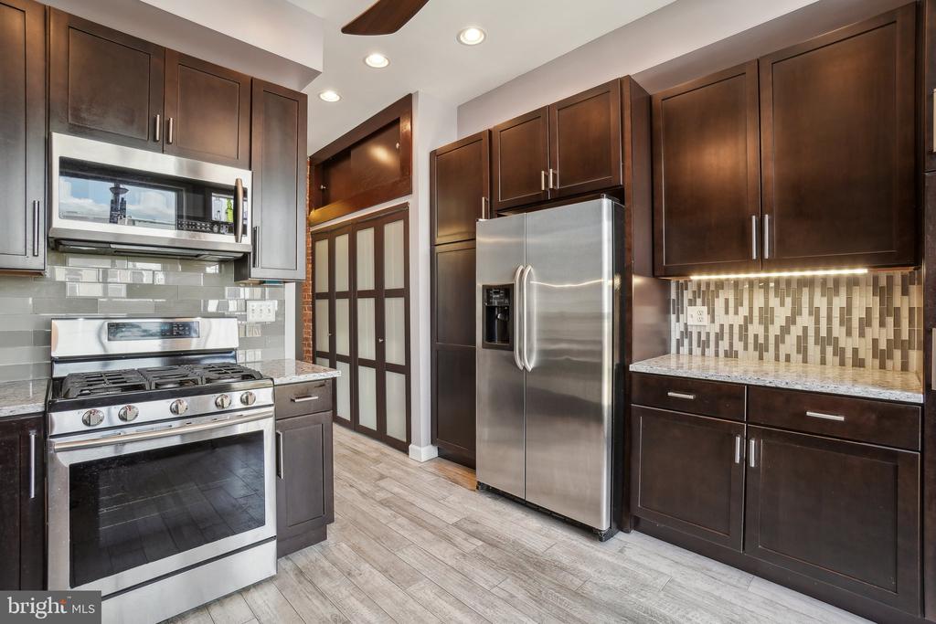 Washington, District of Columbia, 20001, United States, ,Residential,For Sale,1803422