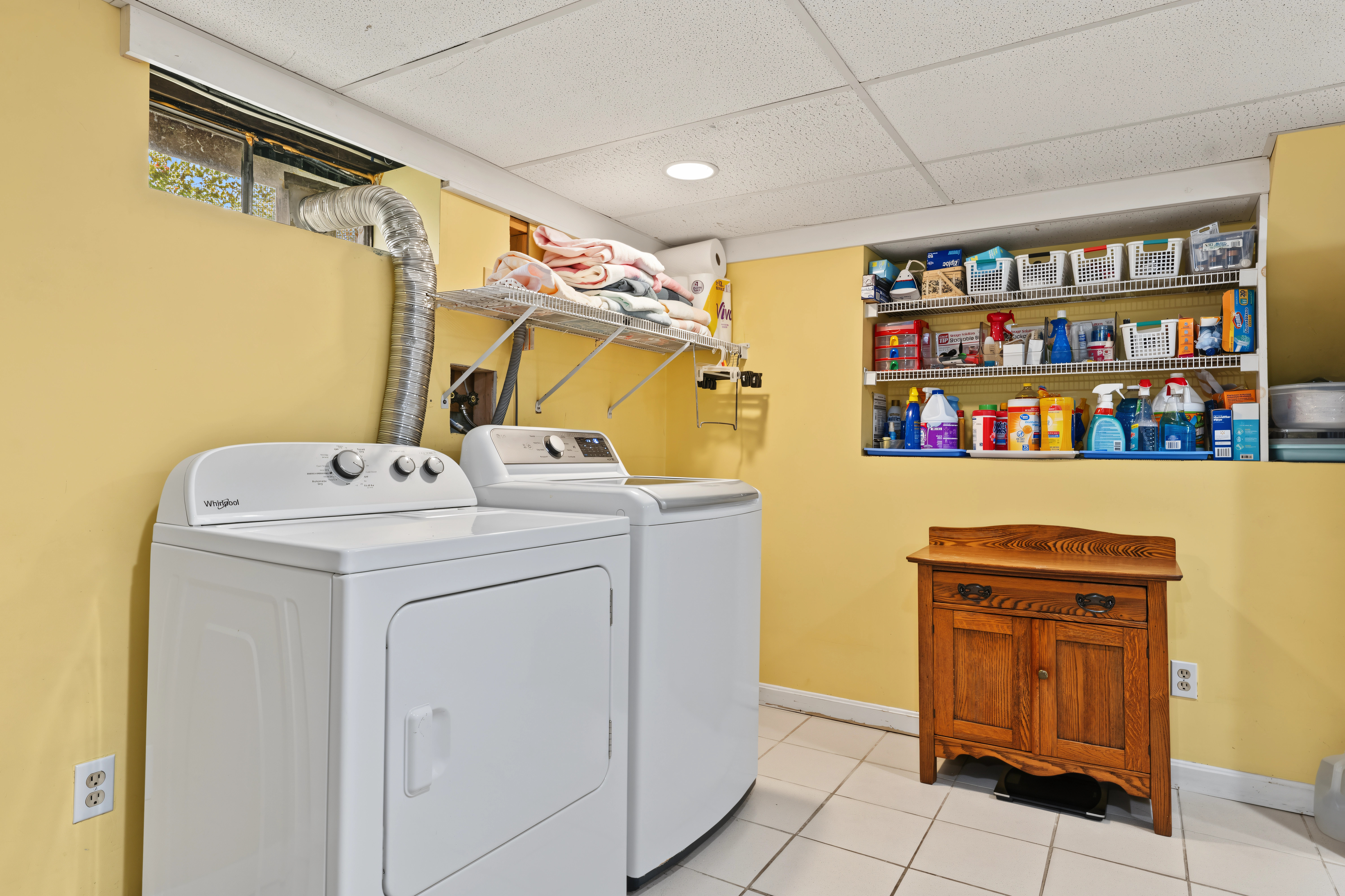  10 Cherry Lane, Barrington, RI, 02806 - 物件實景