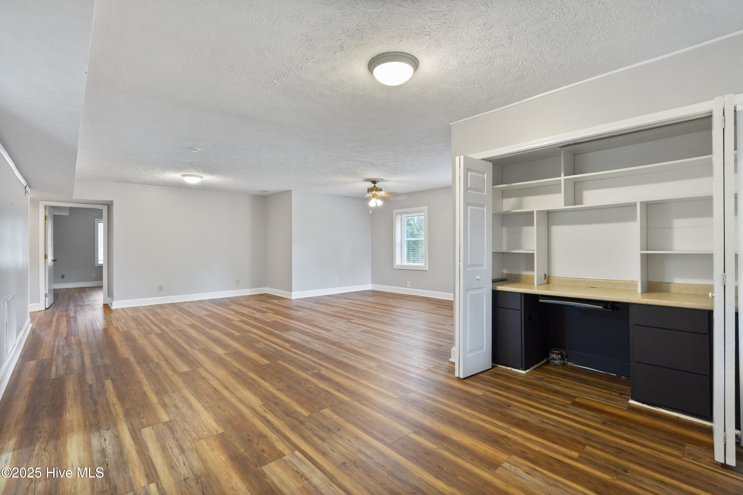 Emerald Isle, North Carolina, 28594, United States, 3 Bedrooms Bedrooms, ,3 BathroomsBathrooms,Residential,For Sale,1991113