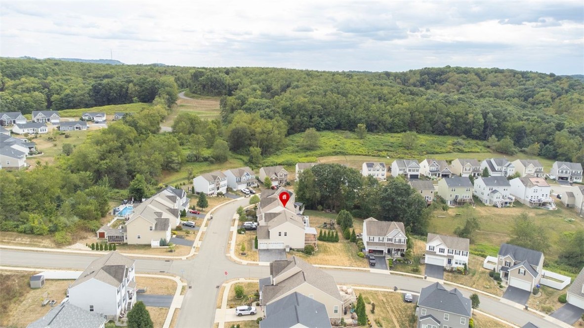 Jackson Twp, Pennsylvania, 16063, United States, 5 Bedrooms Bedrooms, ,4 BathroomsBathrooms,Residential,For Sale,1933406