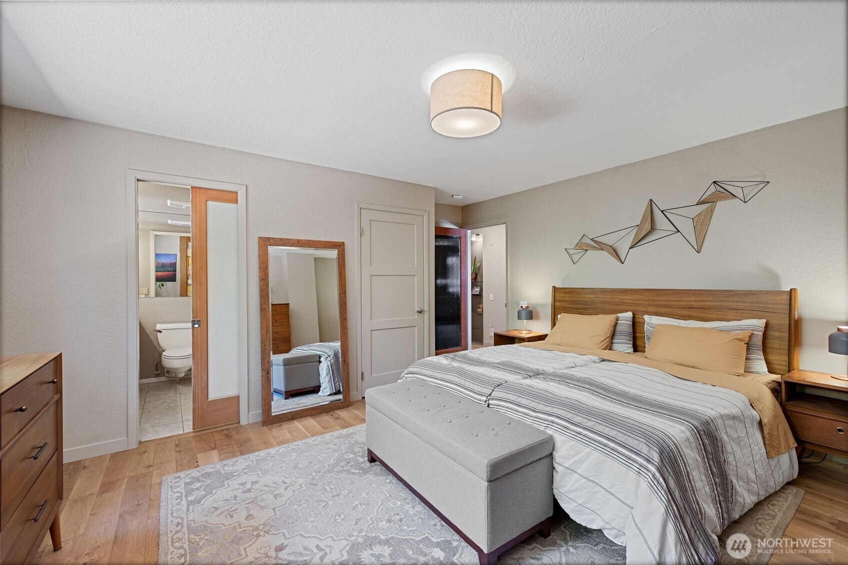 Seattle, Washington, 98117, United States, 4 Bedrooms Bedrooms, ,2 BathroomsBathrooms,Residential,For Sale,1846513