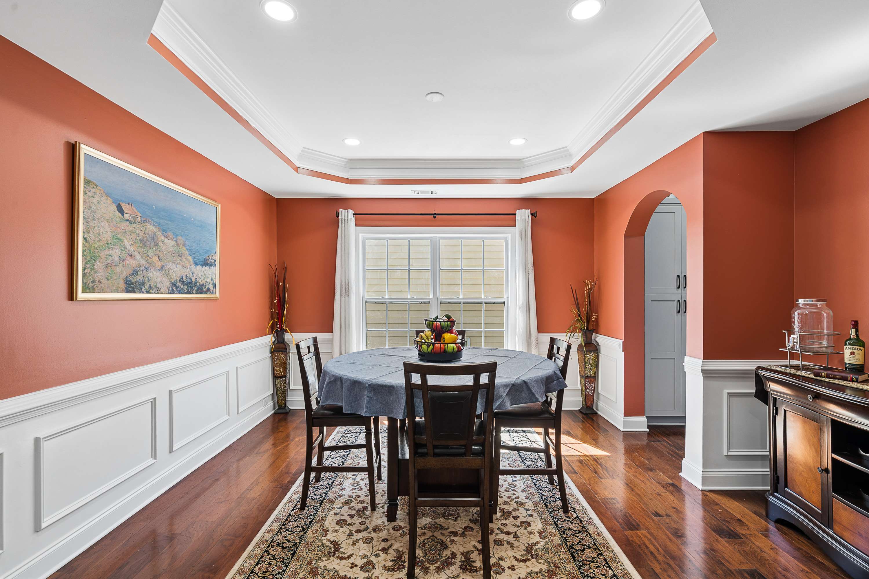  Beautifully Updated Home in Sought-After Swim and Tennis Neighborhood - 物件實景