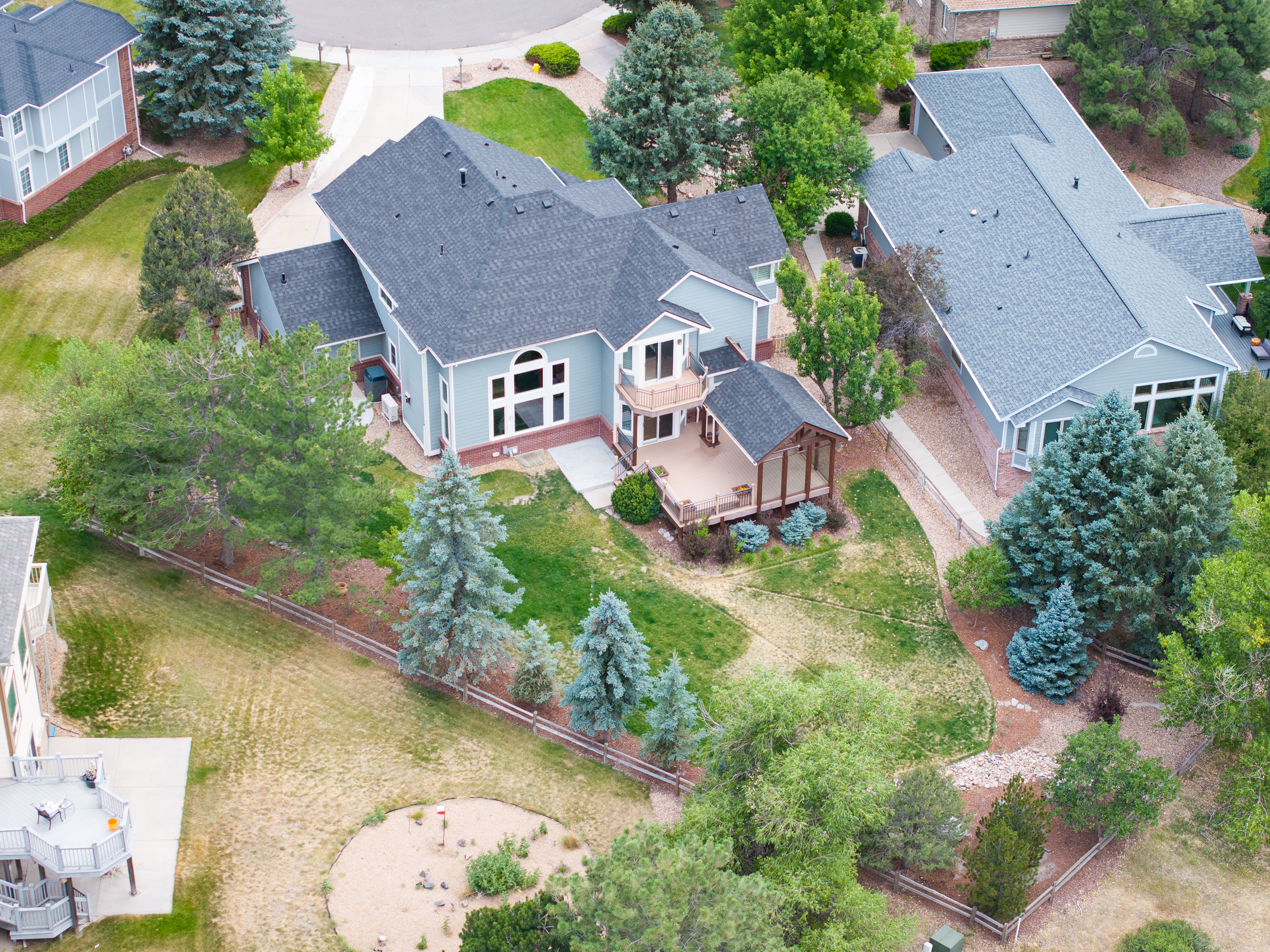  Stunning 5 bed, 5 bath home loaded with upgrades and improvements - 物件實景