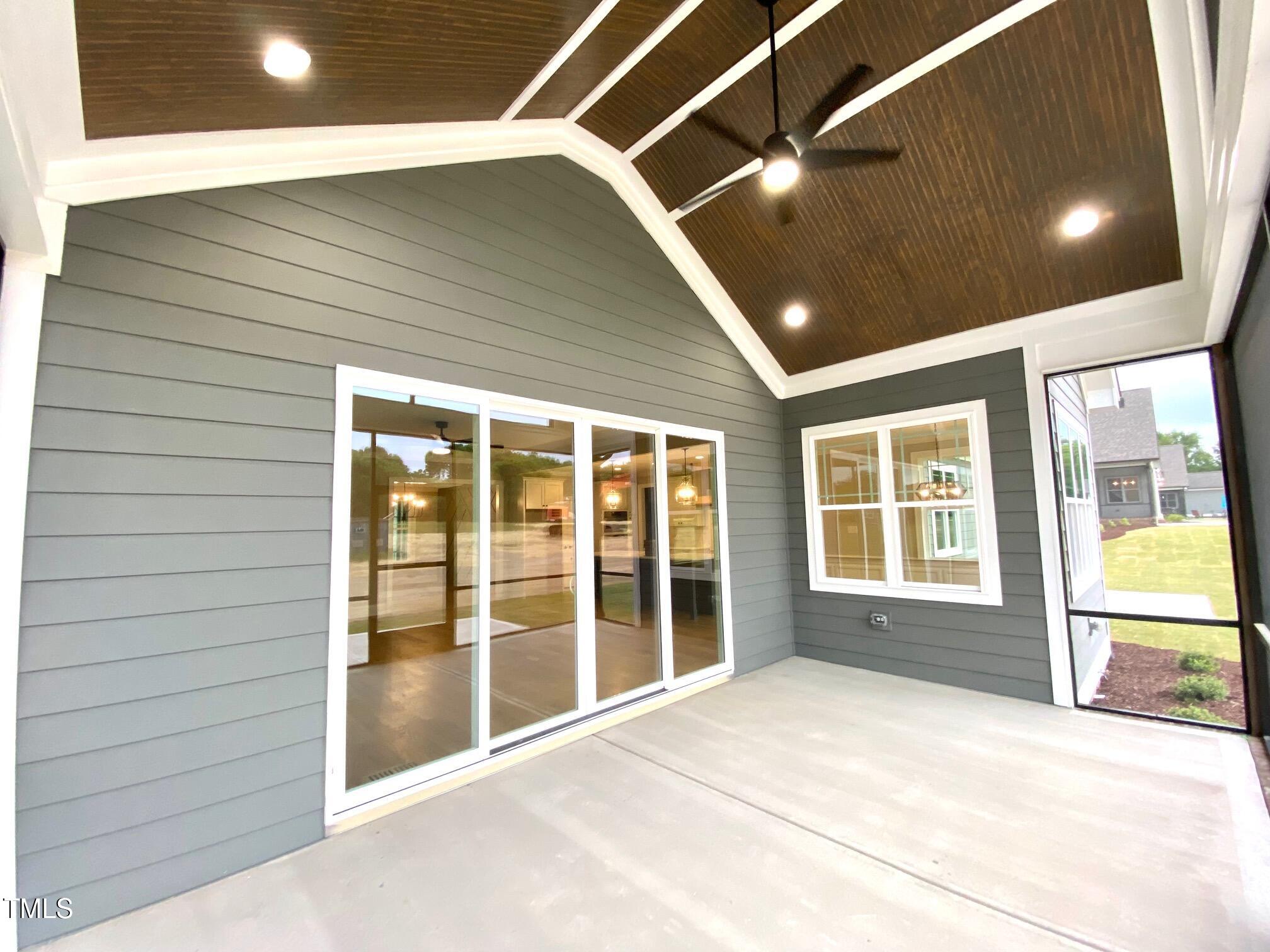 Zebulon, North Carolina, 27597, United States, 4 Bedrooms Bedrooms, ,5 BathroomsBathrooms,Residential,For Sale,1829128