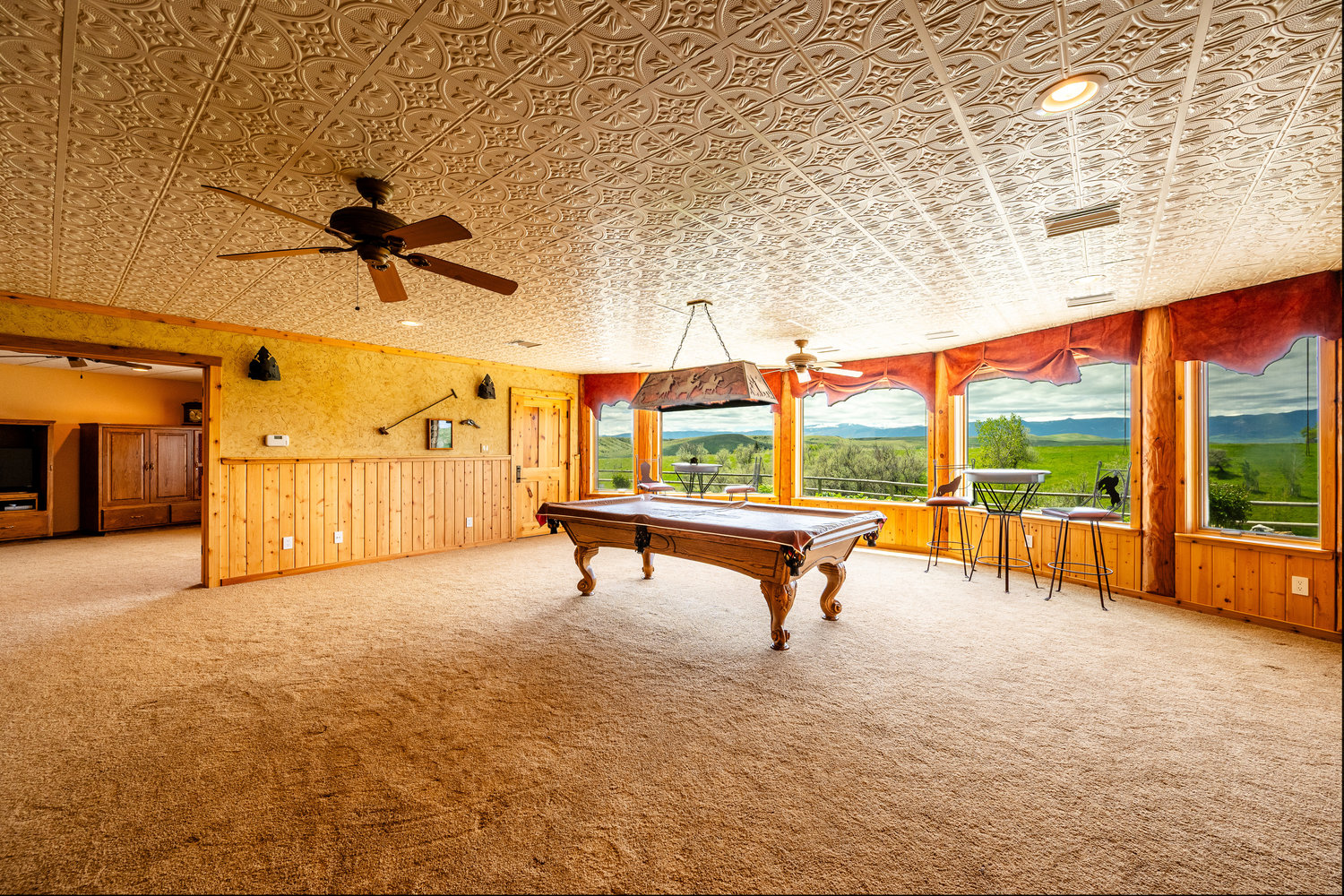 48 Golf Course Road, Sheridan, Wyoming, 82801, United States, 5 Bedrooms Bedrooms, ,4 BathroomsBathrooms,Residential,For Sale,48 Golf Course Road,1654059