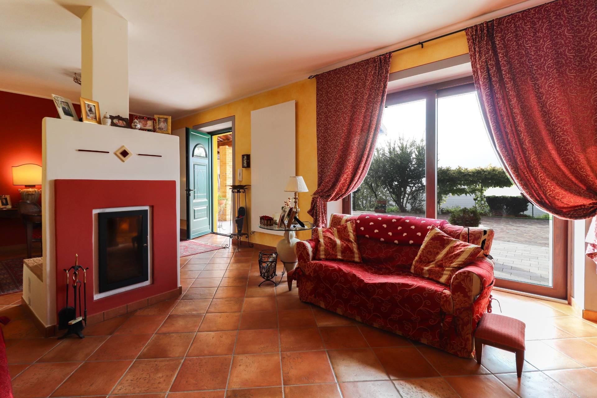 Localit? riviera, Monforte d'Alba, Cuneo, 12065, IT, 3 Bedrooms Bedrooms, ,3 BathroomsBathrooms,Residential,For Sale,Localit? riviera,1639521