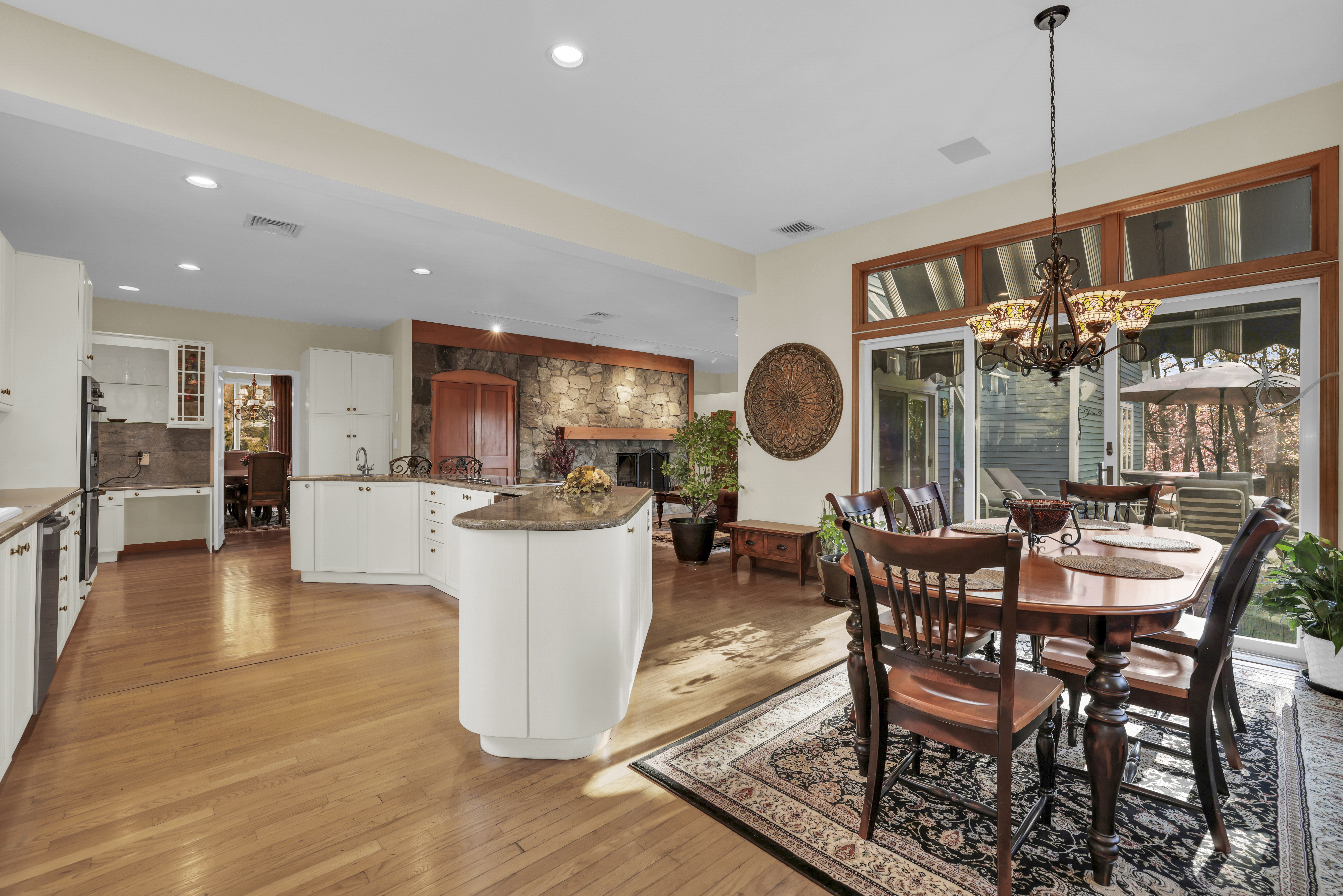 Kinnelon, New Jersey, 07405, United States, 4 Bedrooms Bedrooms, ,4 BathroomsBathrooms,Residential,For Sale,1985700