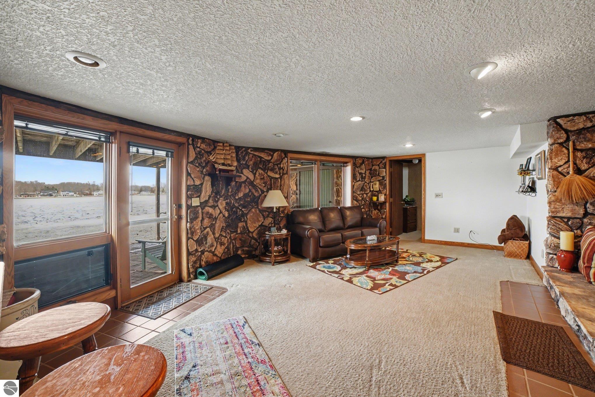 Lake Isabella, Michigan, 48893, United States, 4 Bedrooms Bedrooms, ,4 BathroomsBathrooms,Residential,For Sale,2030356