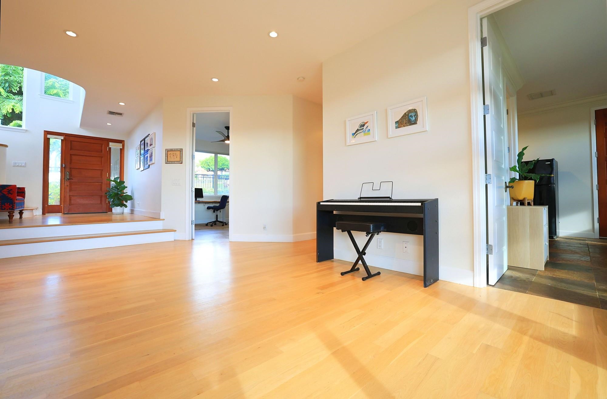 Lahaina, Hawaii, 96761, United States, 4 Bedrooms Bedrooms, ,4 BathroomsBathrooms,Residential,For Sale,1901964