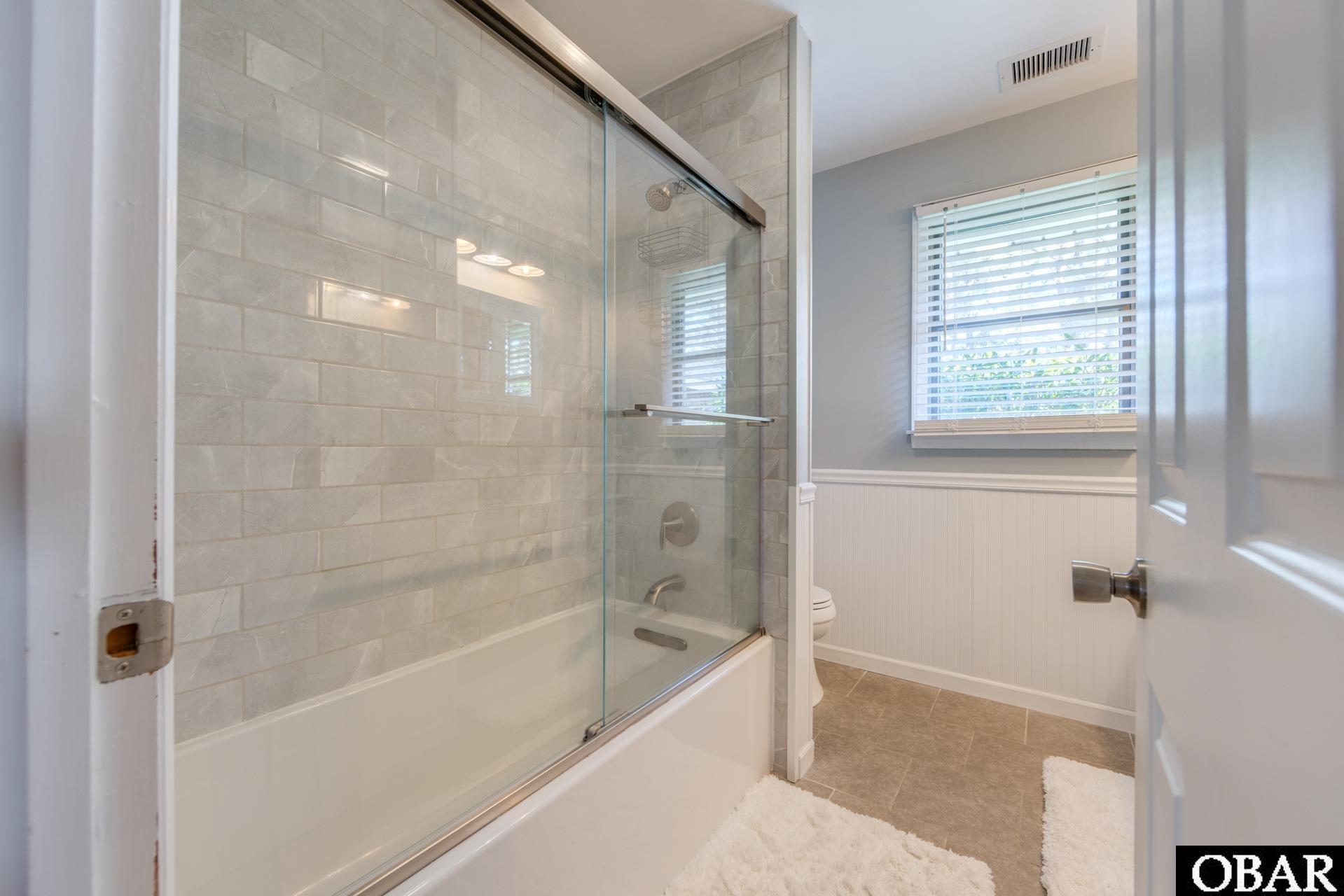 Manteo, North Carolina, 27954, United States, 3 Bedrooms Bedrooms, ,3 BathroomsBathrooms,Residential,For Sale,1847368