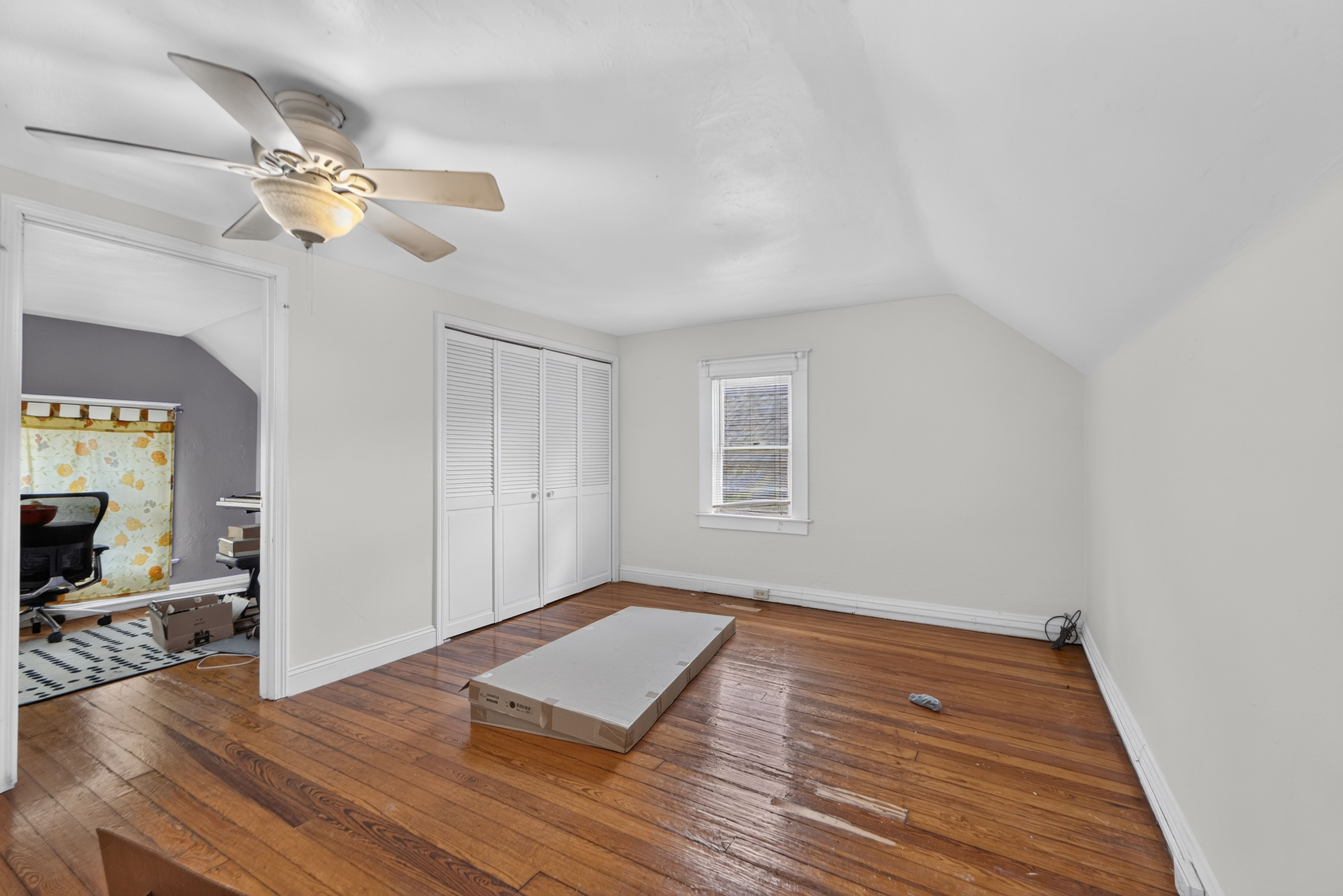  4232 Campbell Street, Kansas City, MO 64110 - 物件實景