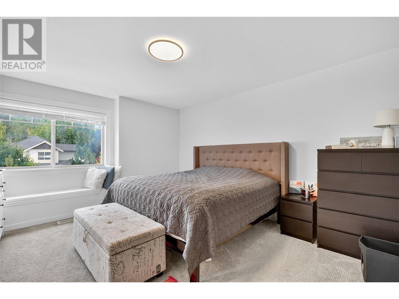 KELOWNA, British Columbia, V1W 4X9, CA, 4 Bedrooms Bedrooms, ,3 BathroomsBathrooms,Residential,For Sale,1898520