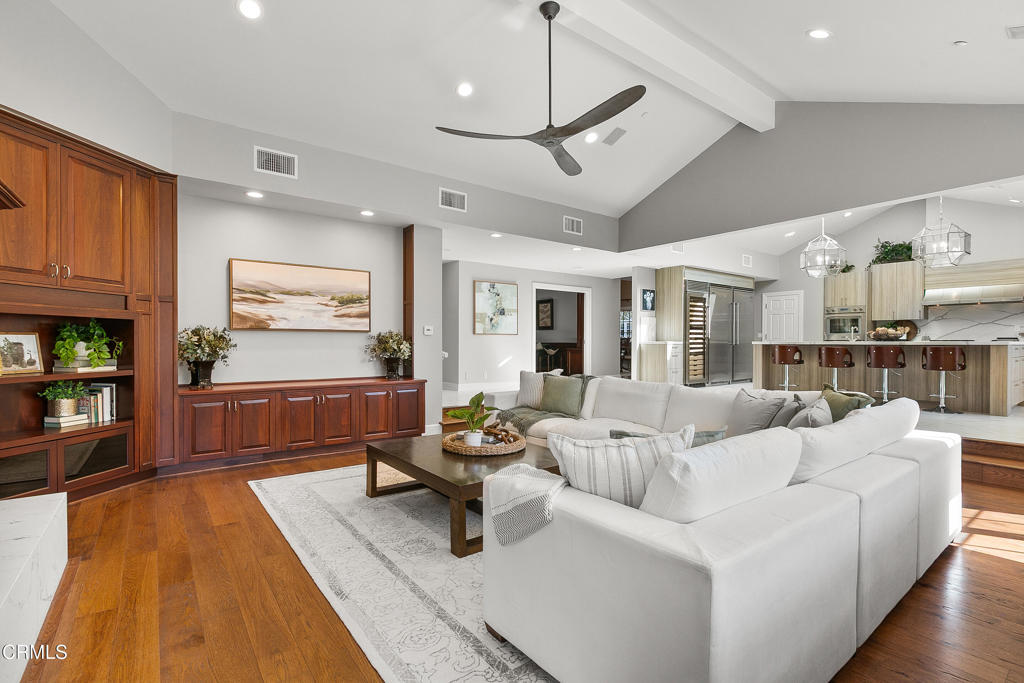 Camarillo, California, 93012, United States, 5 Bedrooms Bedrooms, ,7 BathroomsBathrooms,Residential,For Sale,1996163