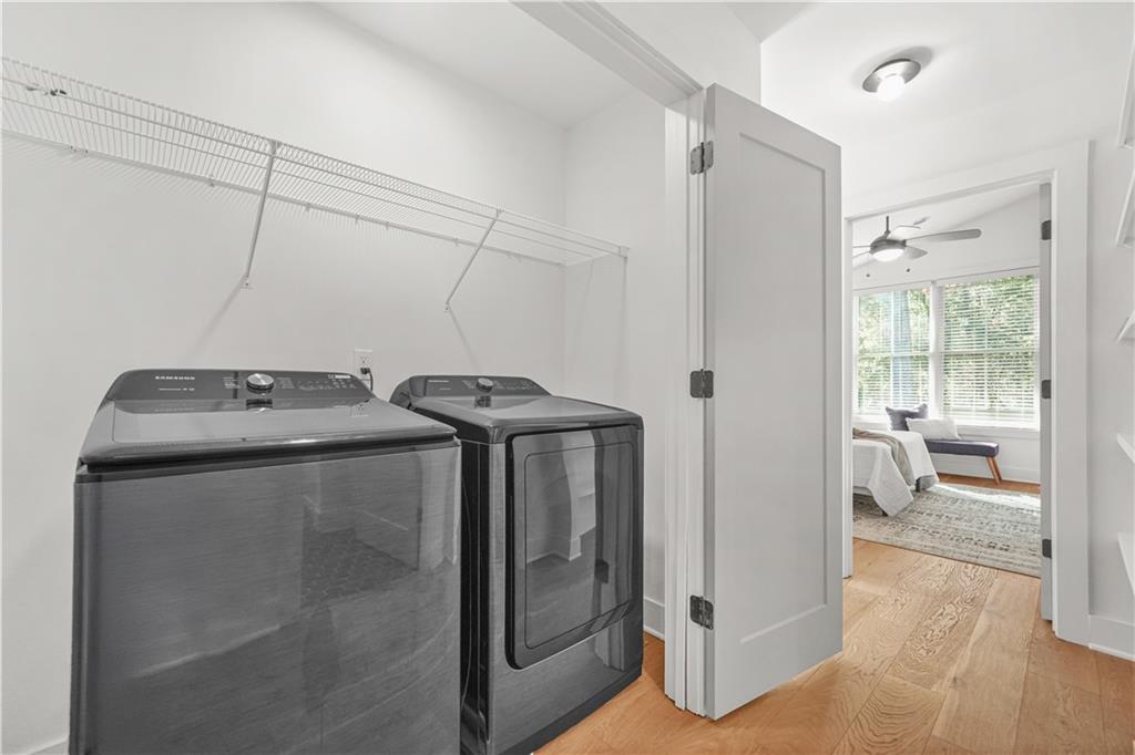 Atlanta, Georgia, 30315, United States, 3 Bedrooms Bedrooms, ,3 BathroomsBathrooms,Residential,For Sale,1966539