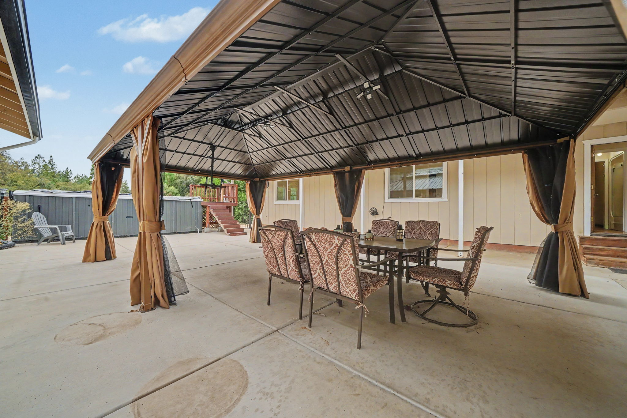  12511 Tabeaud Road, Pine Grove, CA 95665 - 物件實景