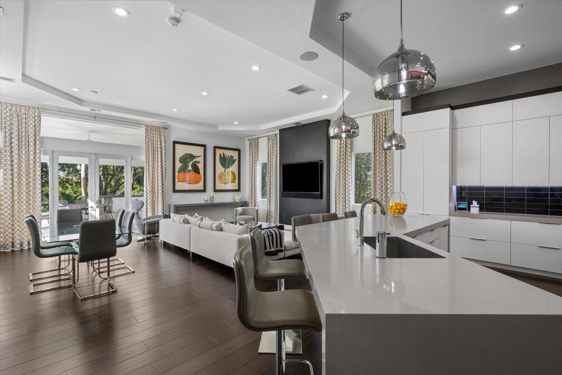  3580 Aiken Court - 物件實景