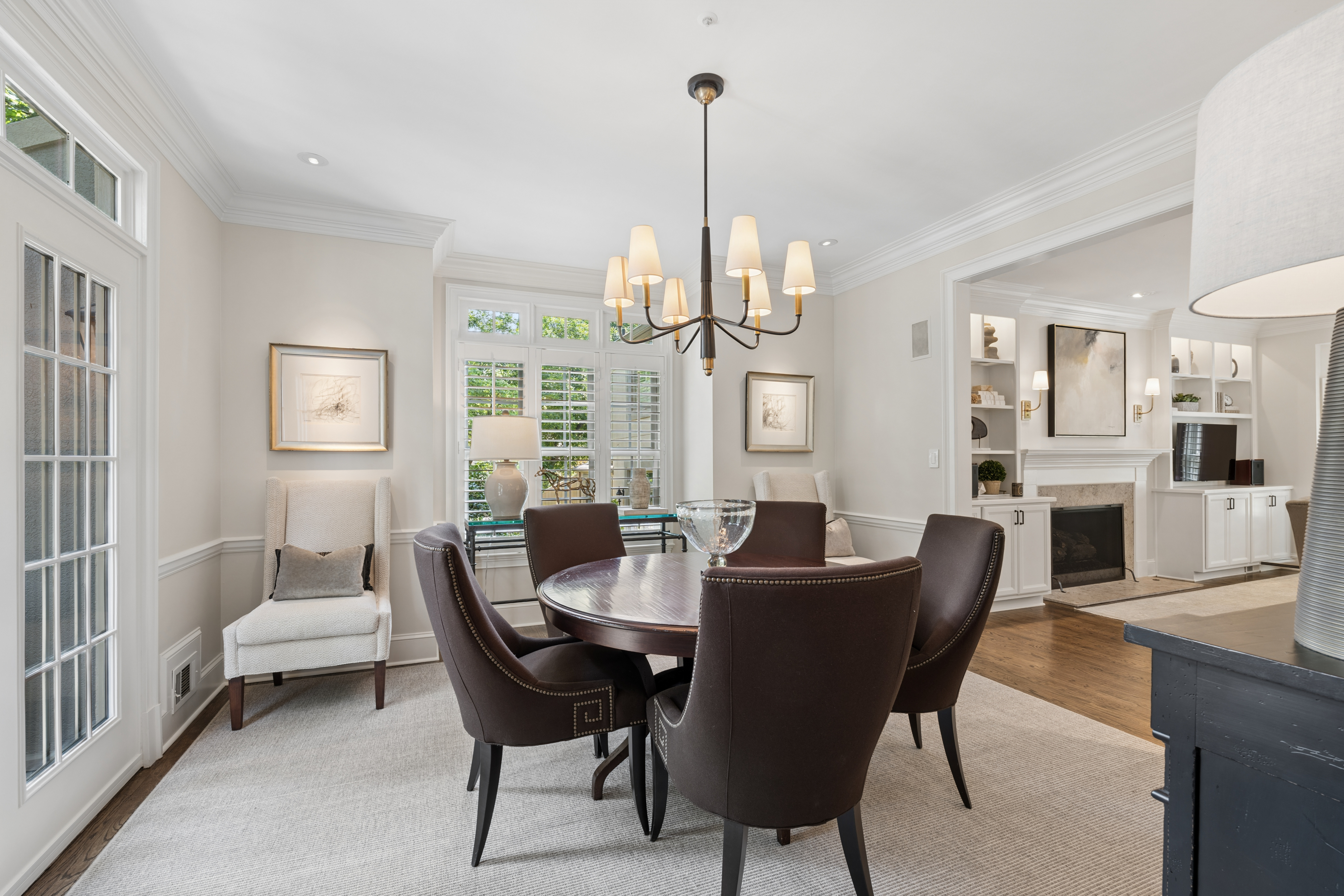  Carefully Curated End Unit Townhome in the Heart of Brookhaven - 物件實景